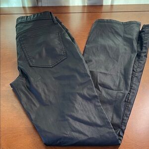 We the Free Women’s Black Shiny Pants with Detailed Hem Size 27